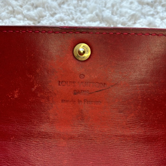 Louis Vuitton Vernis Wallet - Picture 5 of 11